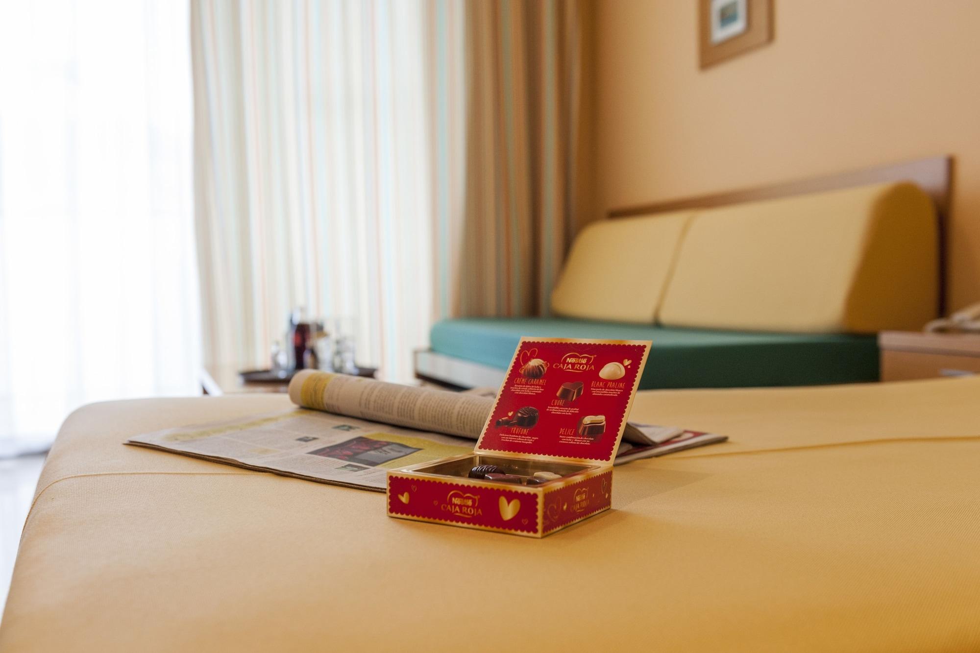 Hotel Mediterraneo Benidorm Luaran gambar
